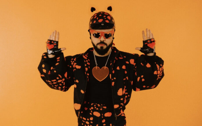 e52cfc3a3b95f5c1e809b4587b09d395 L.jpg