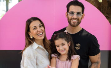 eeb76fd486ee3e4df9185bfce999ff08 L.jpg