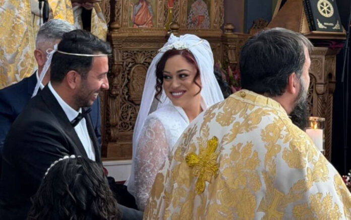 ef19a8163a2643b5b313d0a83e3f7bad L.jpg