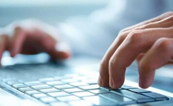 eleutheroi epaggelmaties 1.jpg