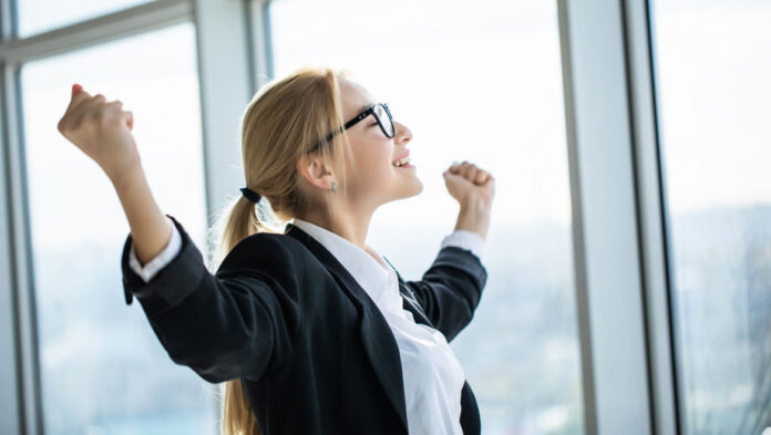 epangelmatiki anodos.jpg