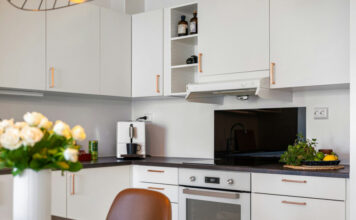 fed899a4d5b11dc3a929e8a4c166f700 L.jpg