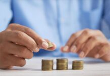 ΙΜΕ ΓΣΕΒΕΕ: Δεν επαρκεί το μηνιαίο εισόδημα για 6 στα 10 ελληνικά νοικοκυριά – «Θηλιά» η ακρίβεια σε τρόφιμα, ενέργεια και καύσιμα foros eisodimatos 1 1.jpg