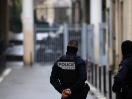 Γαλλία: Δυο 16χρονοι συνελήφθησαν γιατί σχεδίαζαν τρομοκρατική επίθεση france police 1 1200x630.jpg