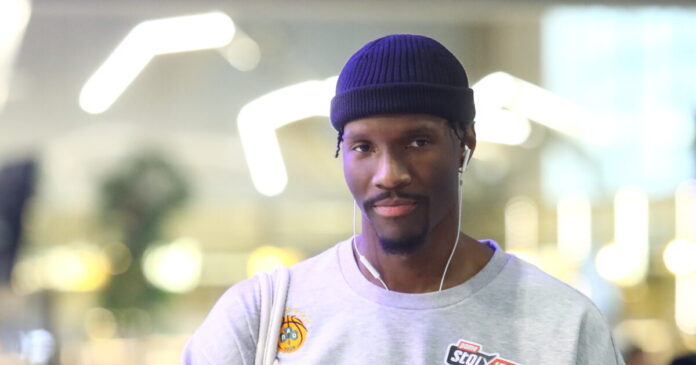 hayes davies 1200x630.jpg hayes davies 1200x630.jpg