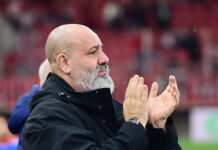 Καραπαπάς: «Ο θρύλος του ελληνικού ποδοσφαίρου ανήκει στο Champions League, θα τα δώσουμε όλα για το πρωτάθλημα» karapapas 1 1200x630.jpg