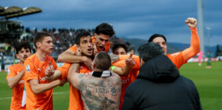 lebadeiakos lampropoylos eurokinissi 3 1200x630.jpg