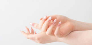 manikiour 1024x568.jpg