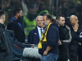 Στα αποδυτήρια της ΑΕΚ ο Μάριος Ηλιόπουλος, ακύρωσε το πρόστιμο και έστειλε μήνυμα στήριξης στους ποδοσφαιριστές marios iliopoylos eurokinissi 1 1200x630.jpg