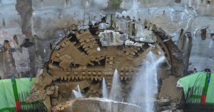 metro grammi4 erga 1200x630.jpg metro grammi4 erga 1200x630.jpg