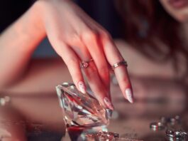 micro crystal manicures scaled.jpg