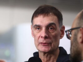 Μπαρτζώκας: Φέτος είναι από τις καλύτερες δουλείες που έχω κάνει στον Ολυμπιακό όσον αφορά την ατμόσφαιρα στην ομάδα mpartzokas eurokinissi 1200x630.jpg