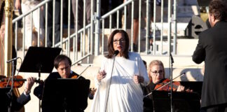nana moushouri 1200x630.jpg