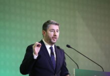 Νίκος Ανδρουλάκης: Σκληρή επίθεση στη ΝΔ από το βήμα της Ολομέλειας της ΚΟΕΣ – Απηύθυνε προσκλητήριο στους προοδευτικούς πολίτες nikos androulakis eurok 1200x630.jpg