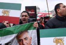 Ο Ρεζά Παχλαβί καλεί τους Ιρανούς του εξωτερικού σε παγκόσμιες διαδηλώσεις κατά του καθεστώτος στις 14 Φεβρουαρίου pahlavi 1200x630.jpg