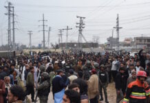 pakistan suicide explosion mosque reuters 3 1200x630.jpg