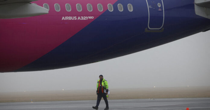 poland airport r 1200x630.jpg