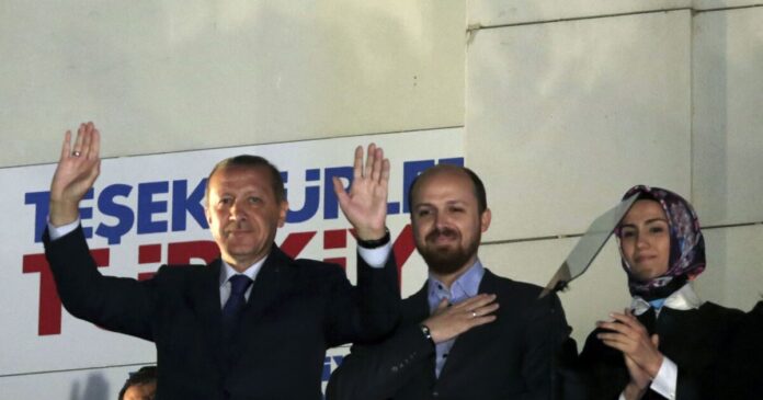 recep tayyip erdogan his son bilal erdogan daughter sumeyye erdogan 1200x630.jpg
