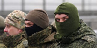 russian soldiers reuters 3 1200x630.jpg