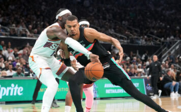 spurs suns wembaniama reuters 1200x630.jpg