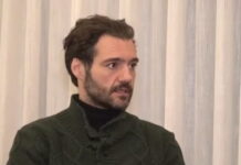 Θάνος Τοκάκης: «Μέσα από την απώλεια του αδερφού μου, έμαθα να γεύομαι περισσότερο τη ζωή» thanos tokakis 1200x630.jpg