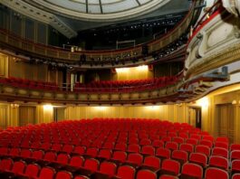 theatro 1200x630.jpg