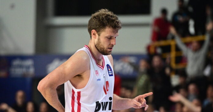 vezenkov 2 4 1200x630.jpg