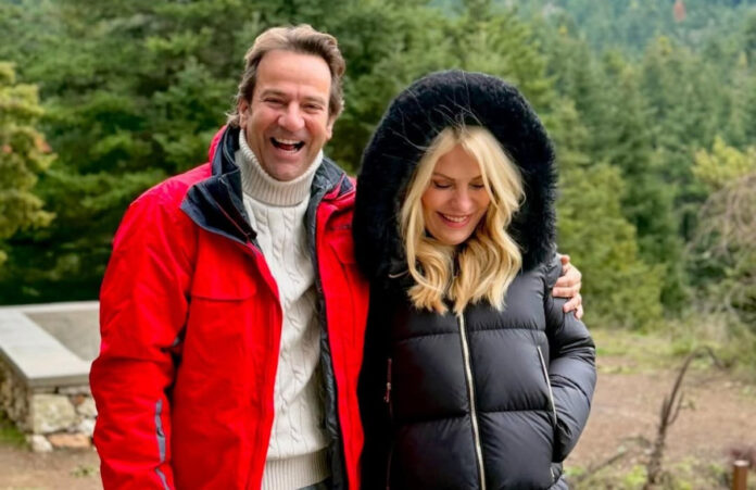 087f1017c0a2b252eb70053f8362f364 L.jpg