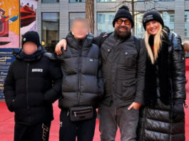 0b9a3551c4fbc2e7d49ca04d1a06eaef L.jpg