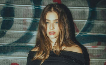 1043c3cc0b0d85d0c97bd852b499b9c6 L.jpg