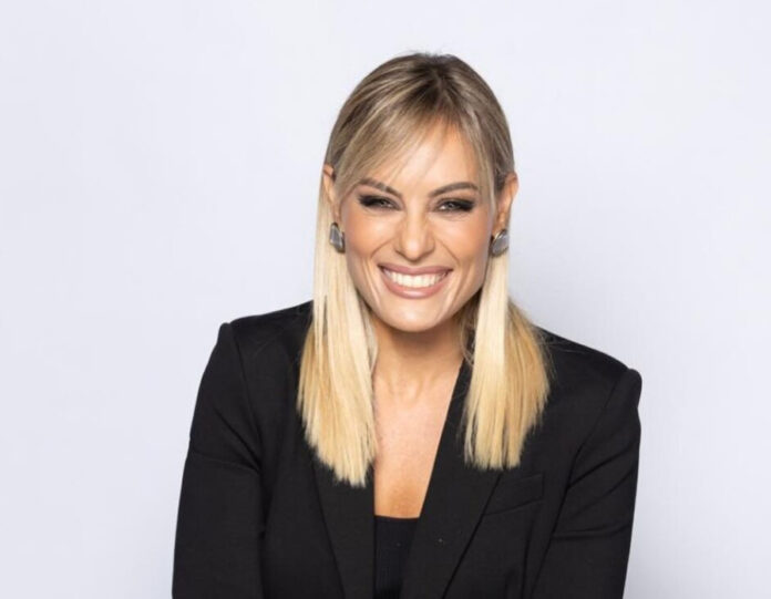 1d3a0e539e050c27c0eaefe3dbed0b48 L.jpg