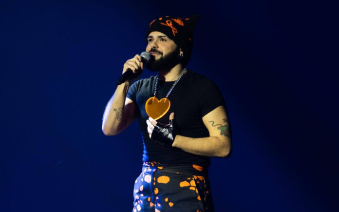 3e4995eb8aedc44d8a16314f90178ba9 L.jpg