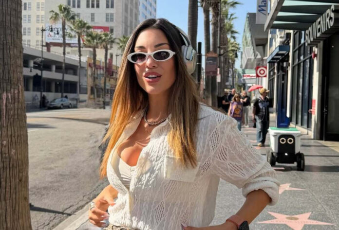 40634bc21b06fc1b6ce4a5b99051f5c7 L.jpg