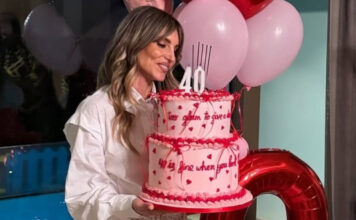 51e789daed7826d0f82e1a60b98e20fc L.jpg