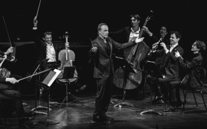 5aa646ea971431d235bd0475980d82c0 L.jpg