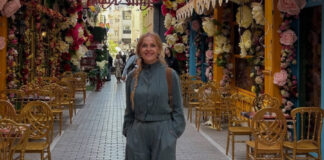 5cb3b4b5d2f2ba49b1660bee76573708 L.jpg