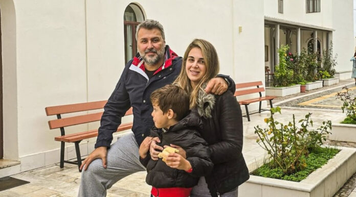 69d9b7b2385103092d69658545dfe313 L.jpg