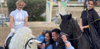 76f122fa9024d701e1d8fd04739b7b45 L.jpg