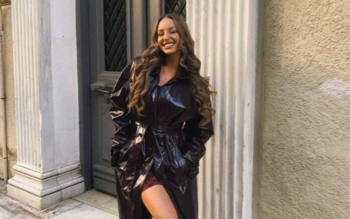 7a62857bae6ac44576b0e7eec1191ec5 L.jpg