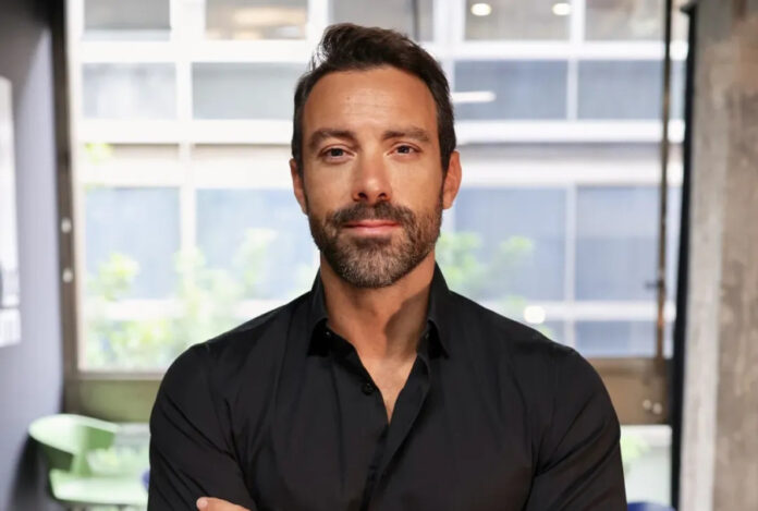 7dafb0b3a3b62b2bafb91fe82dc950d3 L.jpg