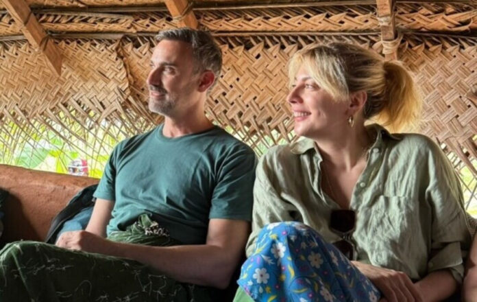 7e4ab1e5f6c0f1b92bba6b77900fe933 L.jpg