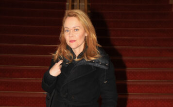 843a3ef14d6cf5abb96efbd7c5a2f30e L.jpg