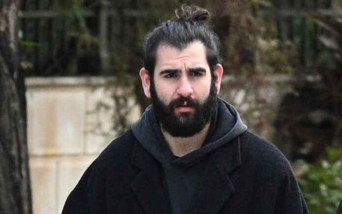 89a2230ec018fd642ce8403a2e3747c1 L.jpg