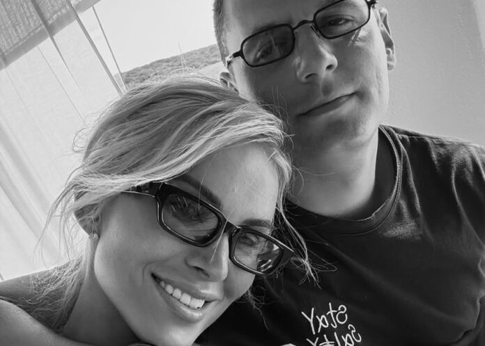 8e9f7469c1a0786007a43a3f2a8c96fd L.jpg