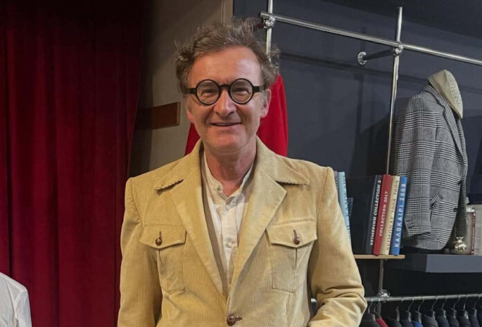 8ff2a03210a69fc957d66e73b02ddeab L.jpg