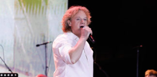 90491c446eb50334c51ae077edd43eb1 L.jpg