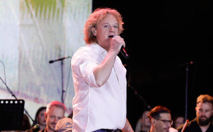 90491c446eb50334c51ae077edd43eb1 L.jpg