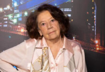 9063dc41c2c96240124631f492056247 L.jpg