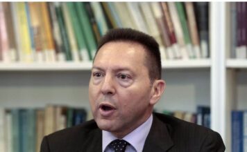 Giannis Stournaras 1.jpg