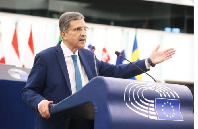 Giwrgos Autias 1.jpg